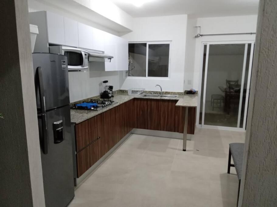 Casa Guerra En Maderos Residencial -Ideal Para Familias كانكون المظهر الخارجي الصورة