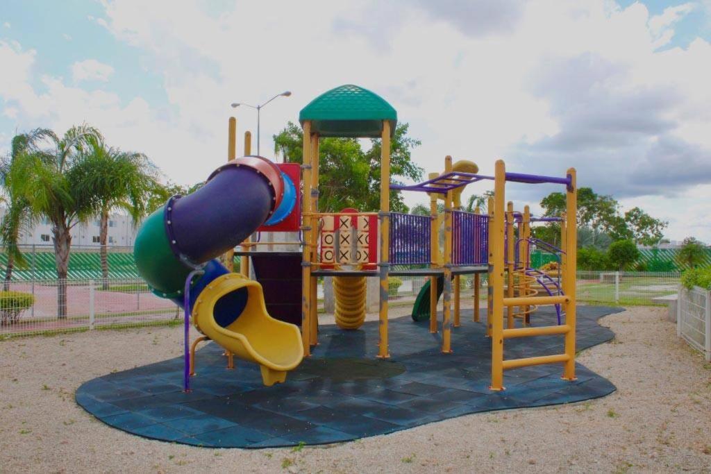 Casa Guerra En Maderos Residencial -Ideal Para Familias كانكون المظهر الخارجي الصورة